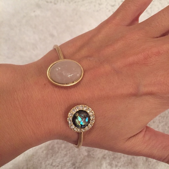 2/$25💋 Pink Pavé Gold Rhinestone Cuff Bracelet - Picture 2 of 5